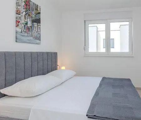 Appartement Doli Pool