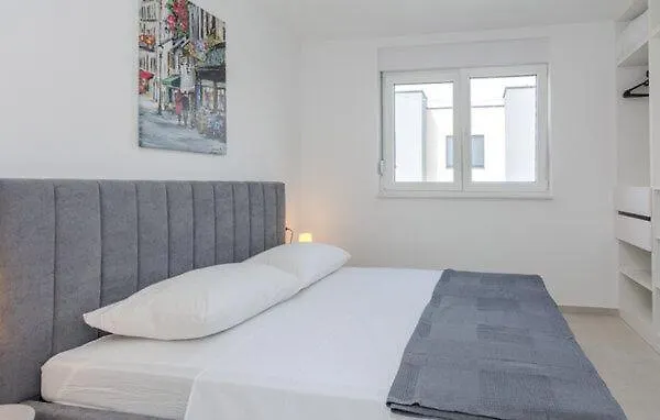 Апартаменты Doli Pool